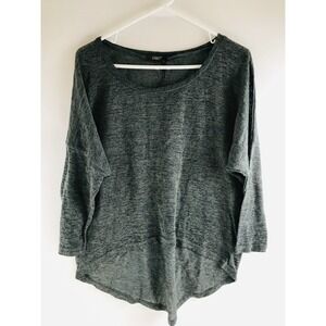 UGET T-Shirt Women's Size Medium Gray Long Sleeve Hi-Low Hem Blouse Boat neck